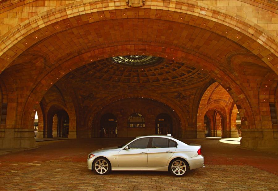  BMW 3-Series 2006 года  (фото 37 из 108)